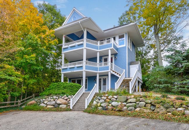 House in Holland - Luxury Macatawa Beach Home with Stunning Lake Michigan Views and Private Beach Access