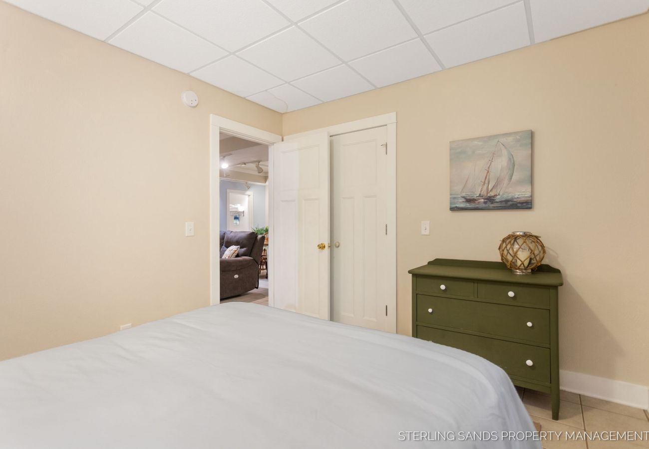 House in Douglas - Close to Beaches, Downtown Douglas, & Saugatuck! - Lower Coastal Carriage House